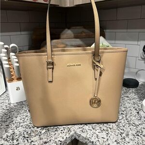 Brand new with tag !